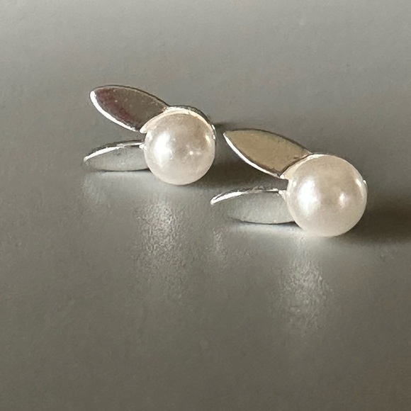 Sterling Silver Pearl Stud Bunny Ear Earrings - Picture 5 of 8